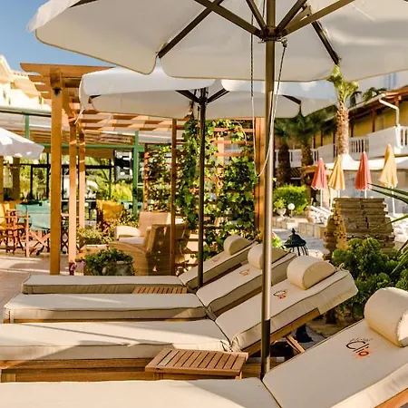 Clio Hotel