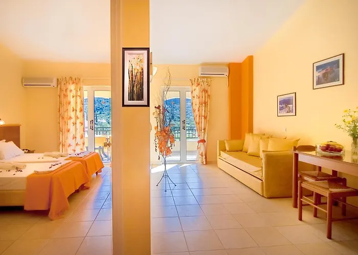 Clio Hotel 3*