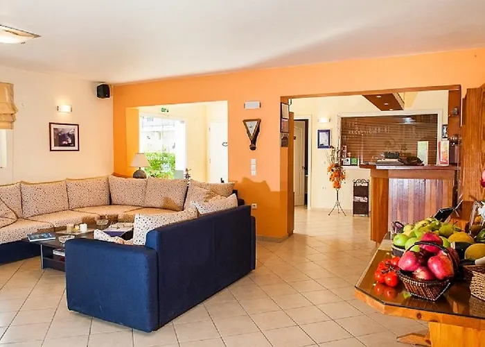 Clio Hotel 3*